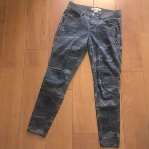 Democracy camouflage skinny pants